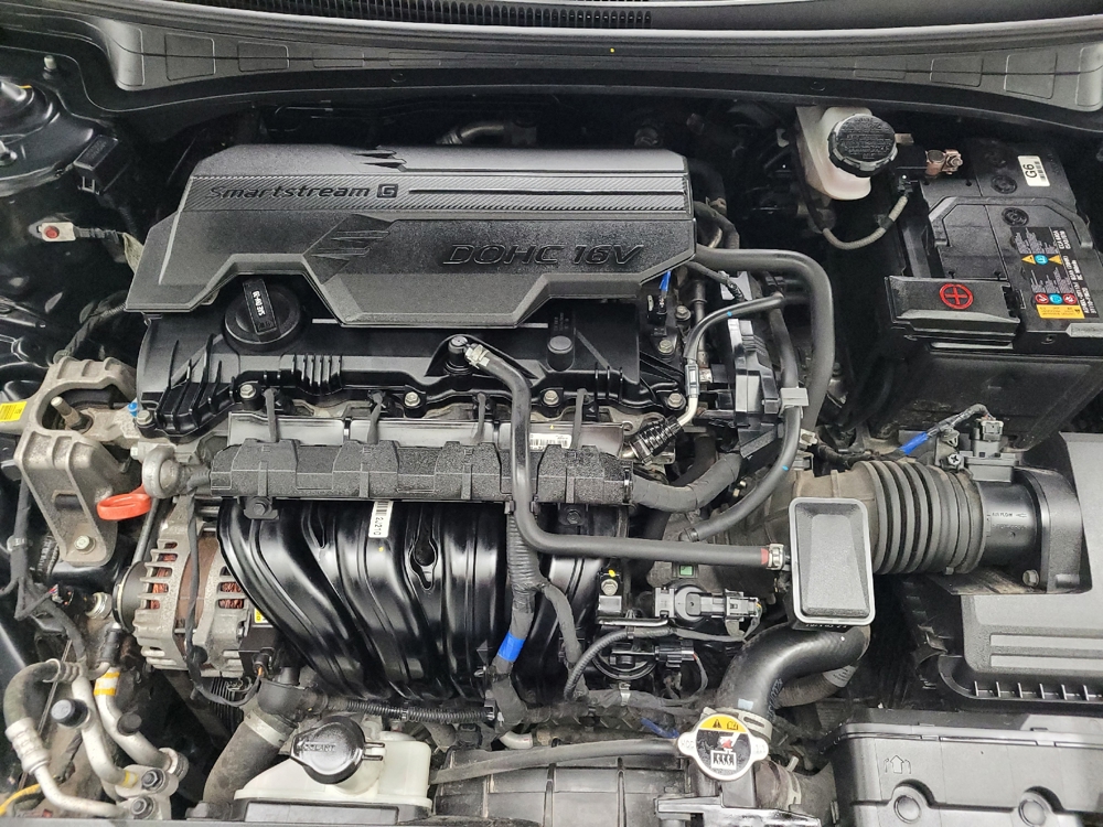 2023 Hyundai Elantra SEL - Photo 23
