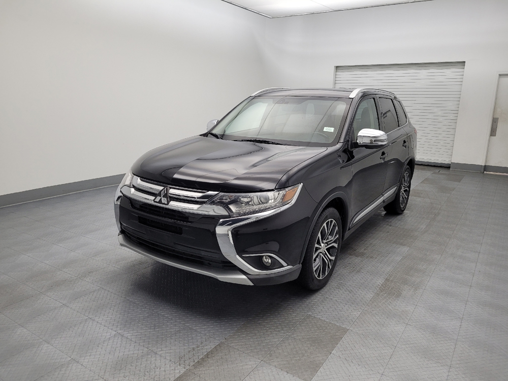 2017 Mitsubishi Outlander SEL's photo