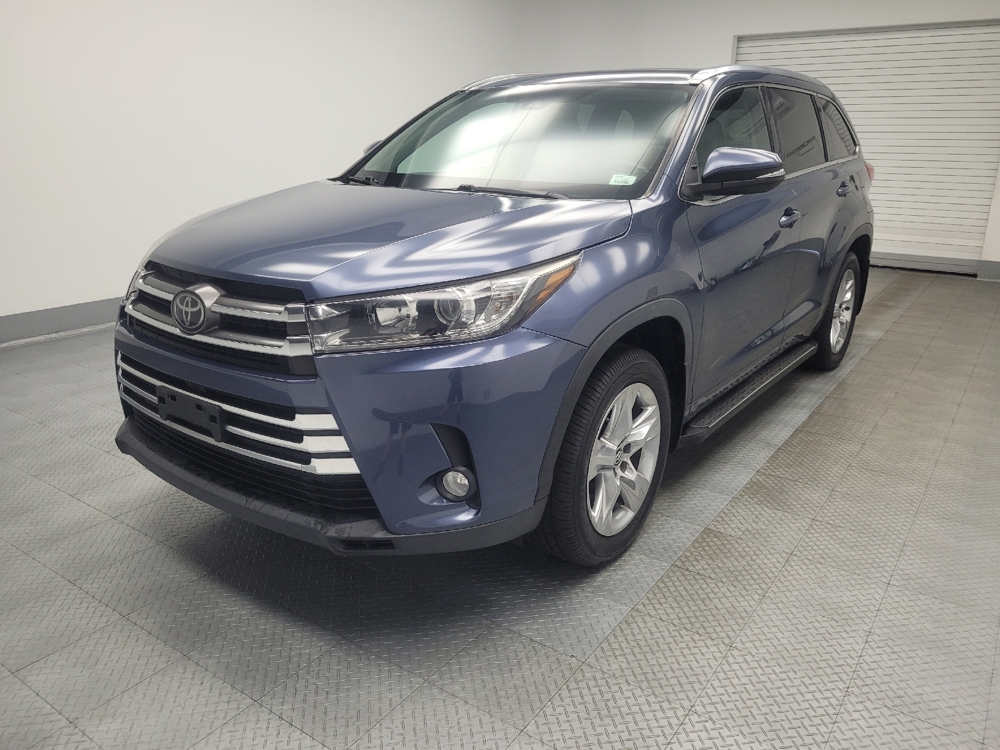2017 Toyota Highlander Limited's photo