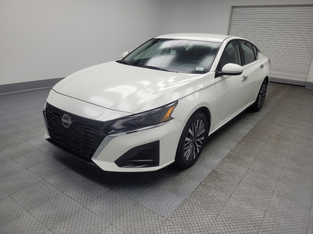 2023 Nissan Altima SV