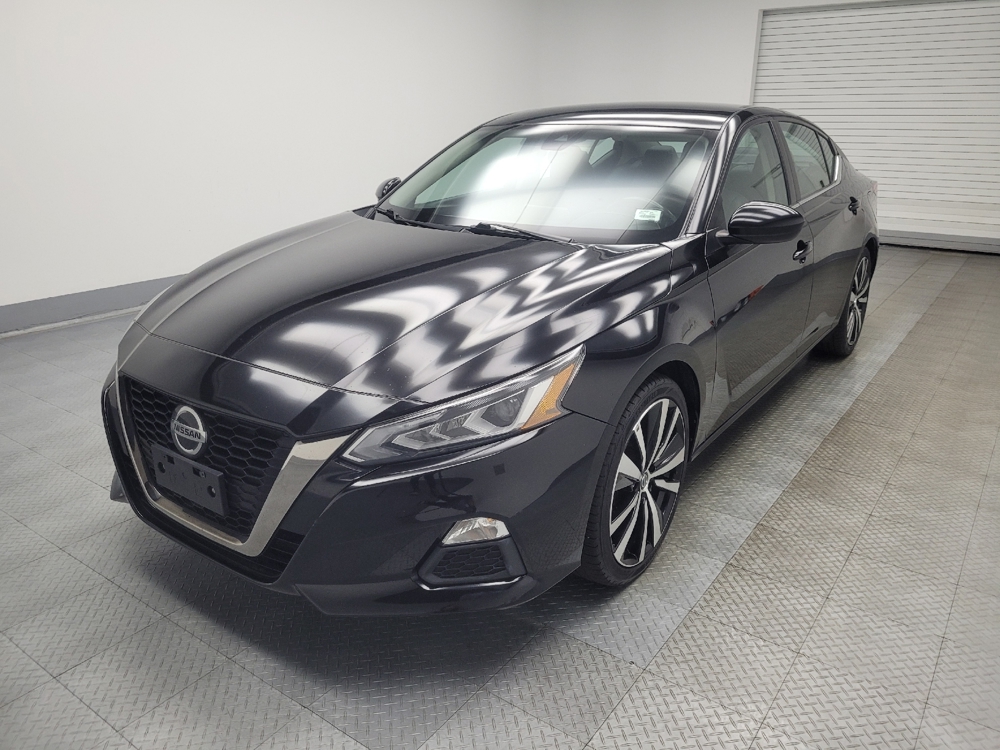 2022 Nissan Altima SR