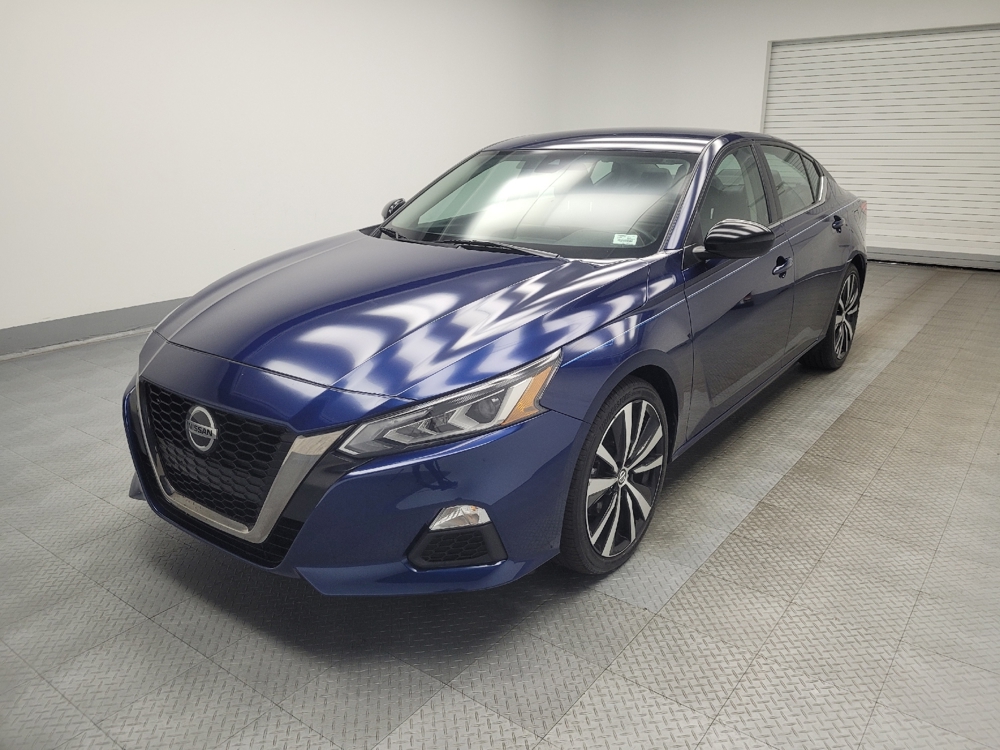 2022 Nissan Altima SR