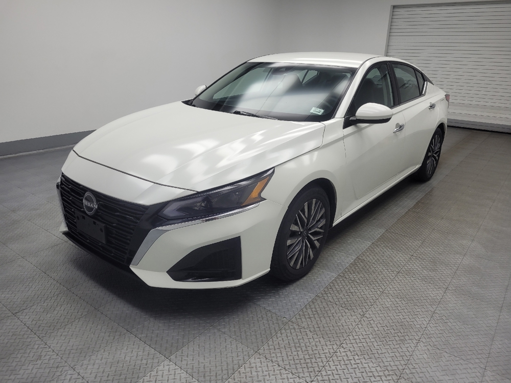 2023 Nissan Altima SV