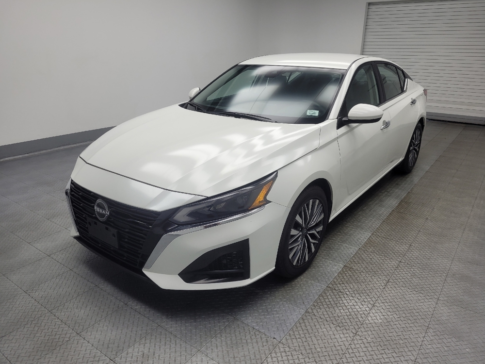 2023 Nissan Altima SV