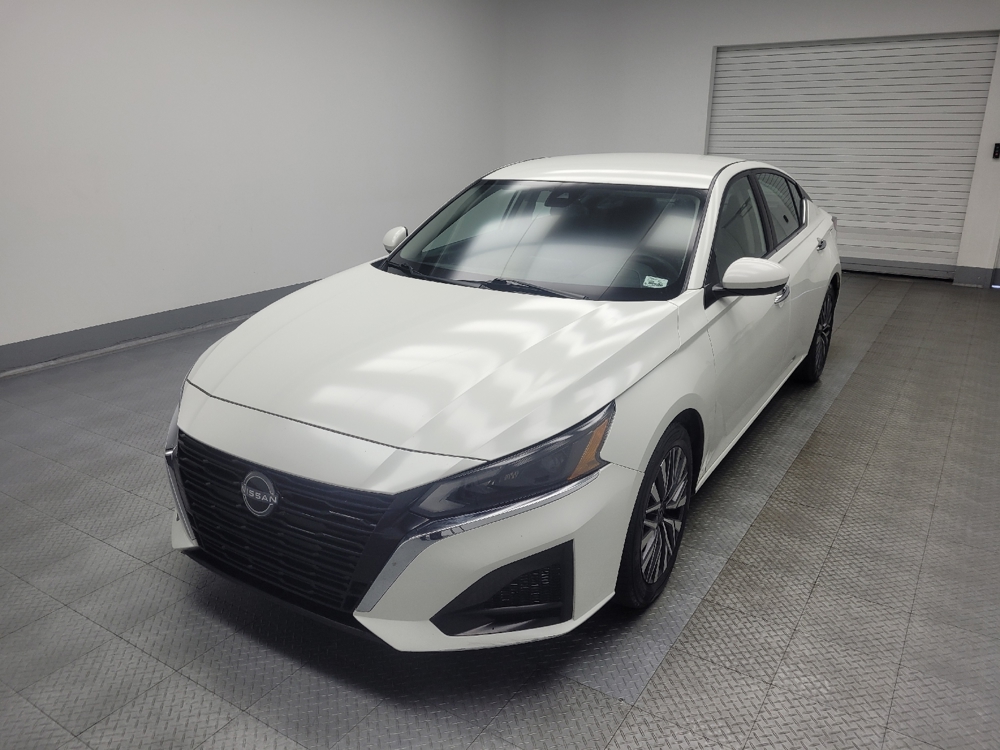 2023 Nissan Altima SV