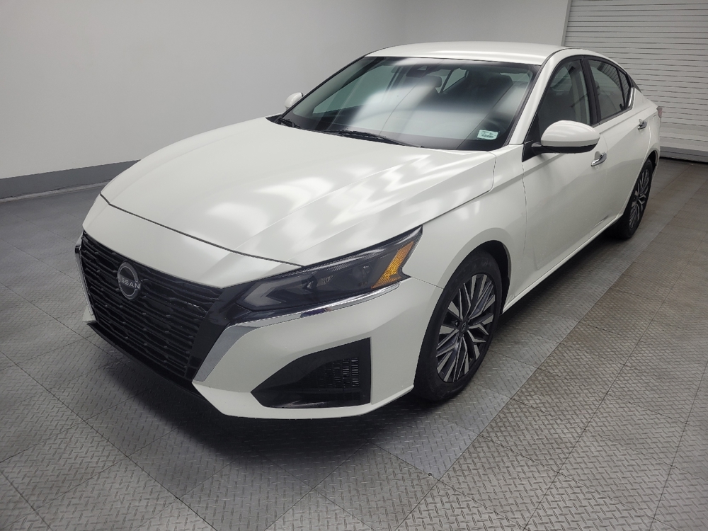 2023 Nissan Altima SV