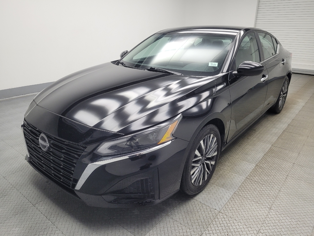 2023 Nissan Altima SV