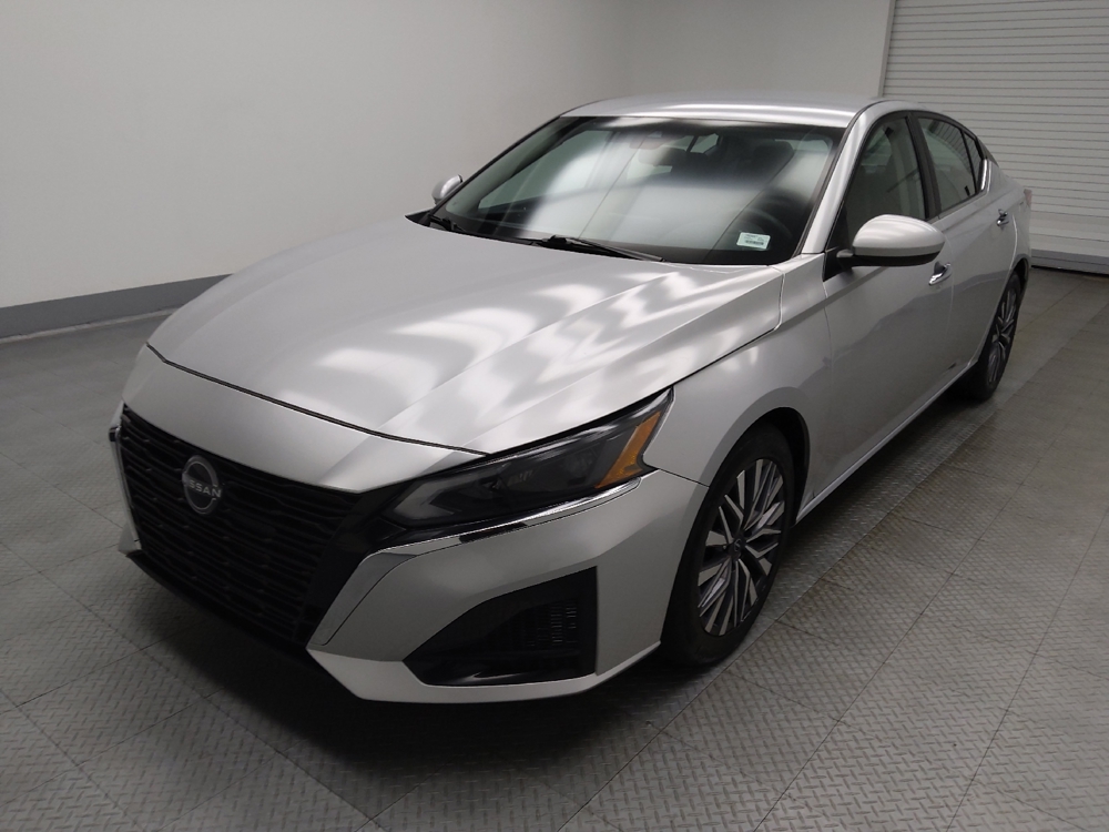 2023 Nissan Altima SV