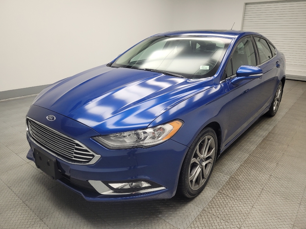 2017 Ford Fusion SE's photo