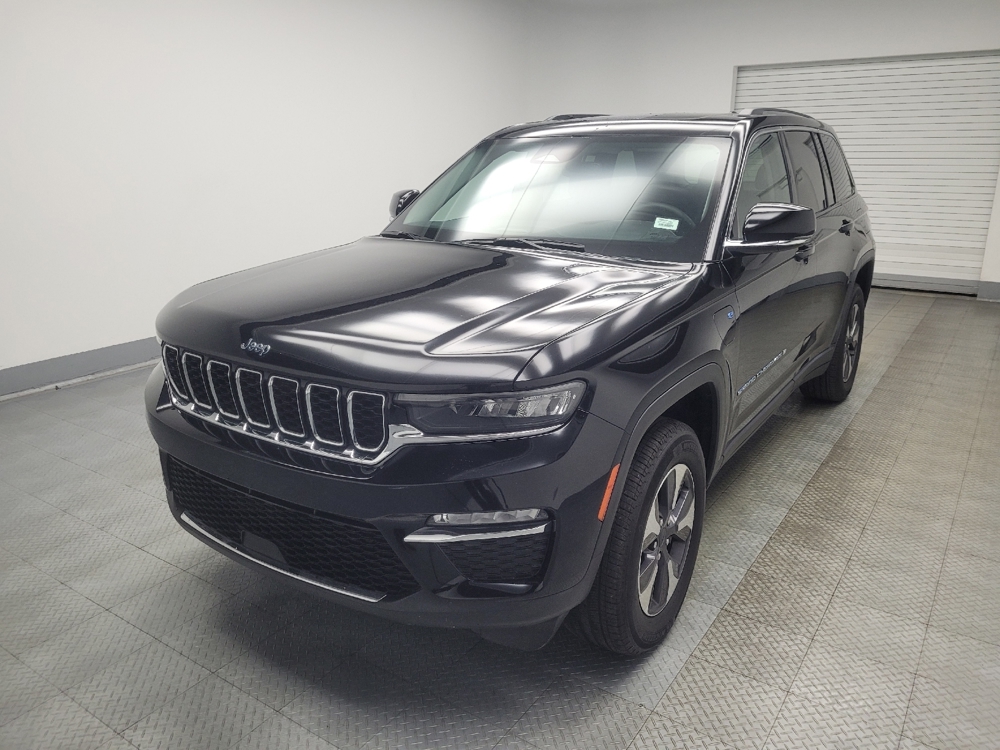 2022 Jeep Grand Cherokee 4xe's photo