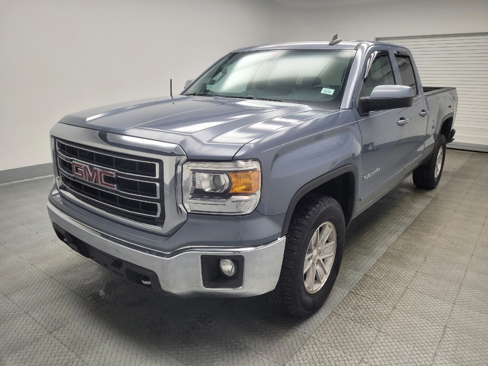 2015 GMC Sierra SLE's photo