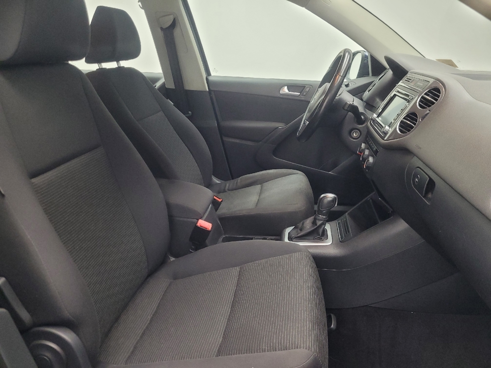 2015 Volkswagen Tiguan S - Photo 16