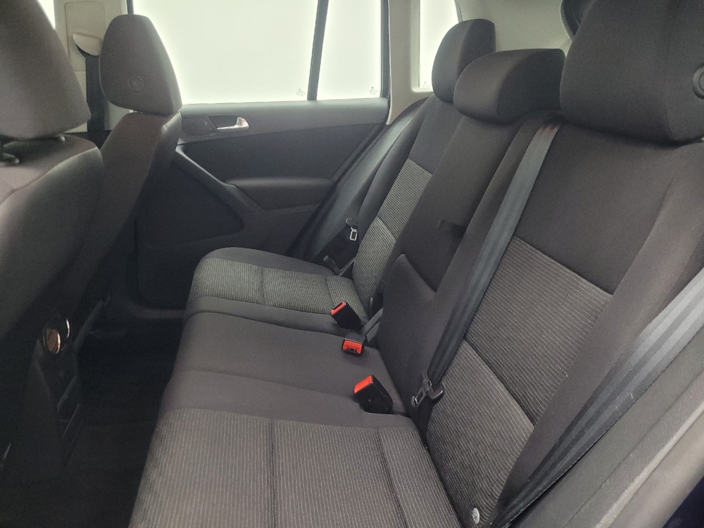 2015 Volkswagen Tiguan S - Photo 14