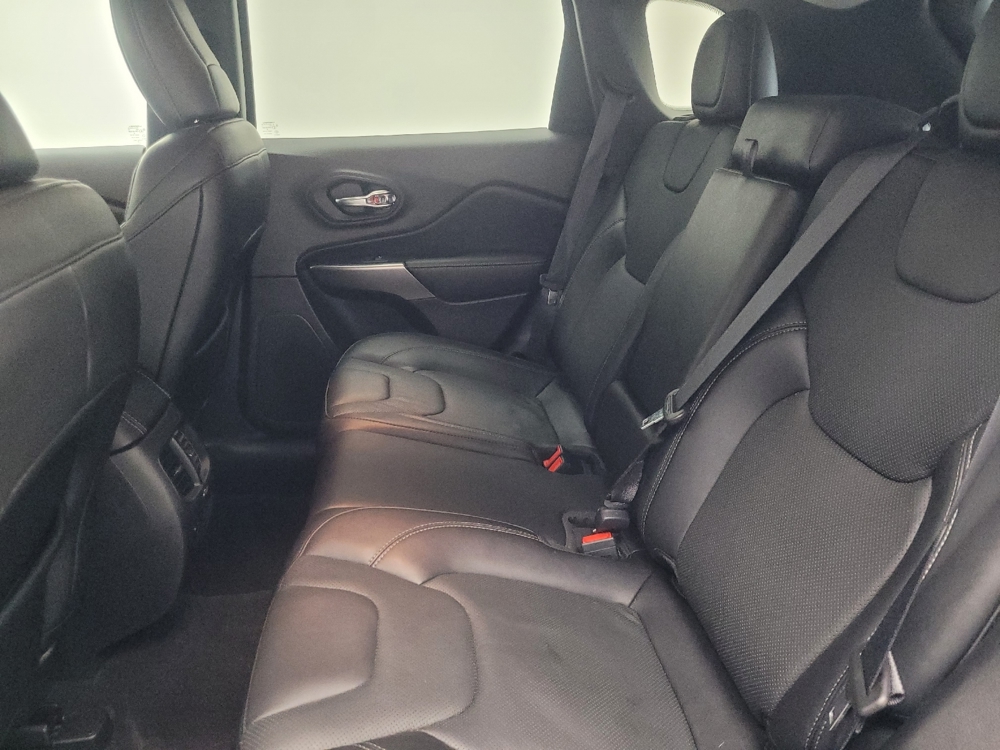 2021 Jeep Cherokee Latitude Lux - Photo 14