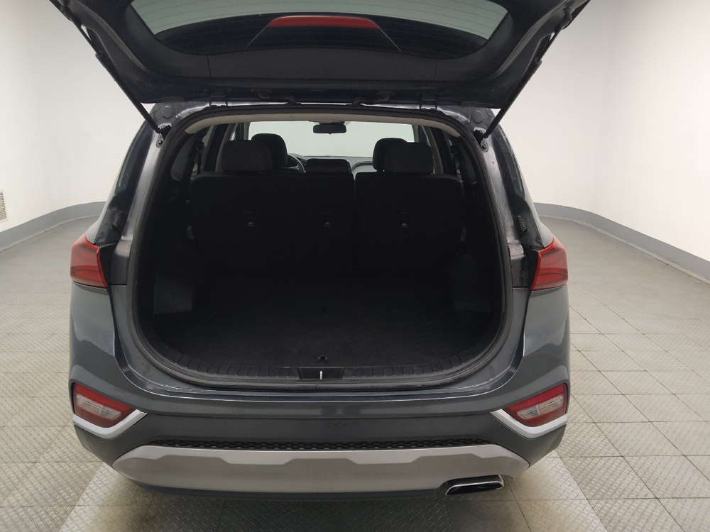 2020 Hyundai Santa Fe SE - Photo 22