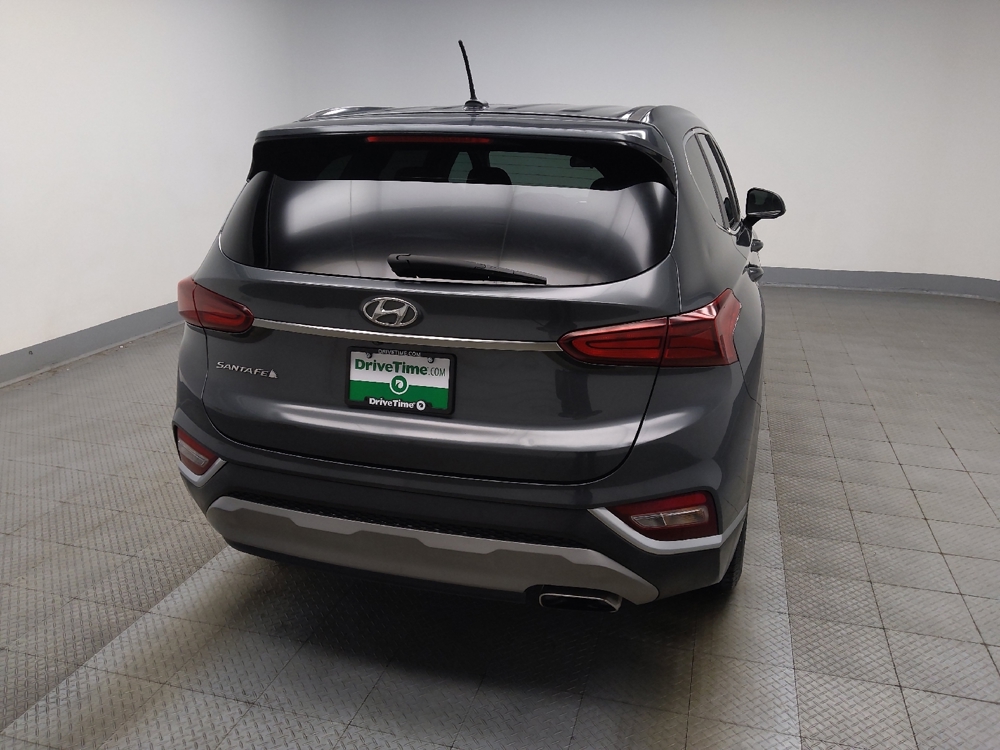 2020 Hyundai Santa Fe SE - Photo 6