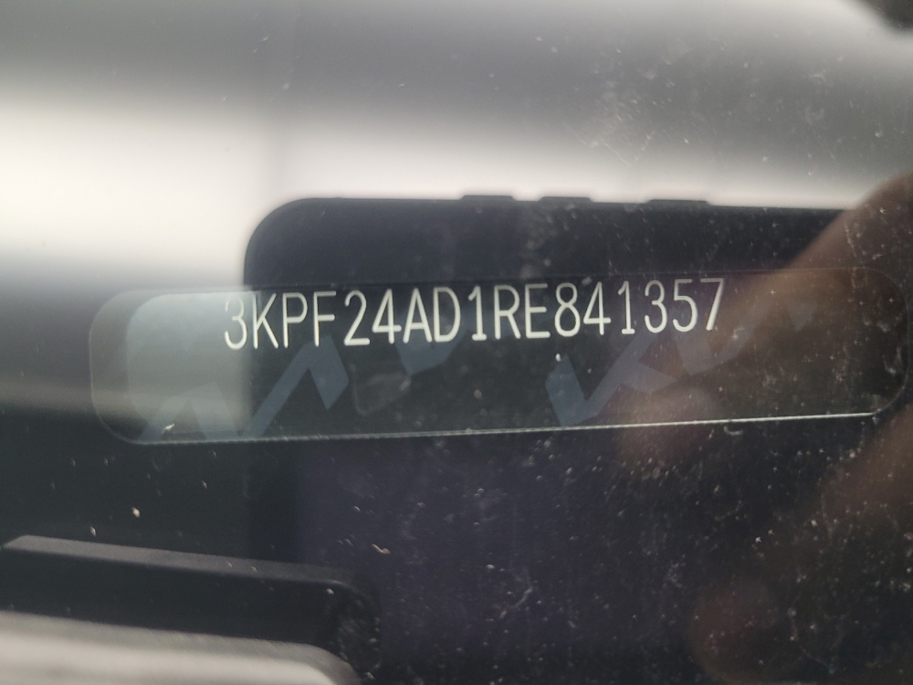 2024 Kia Forte LXS - Photo 25