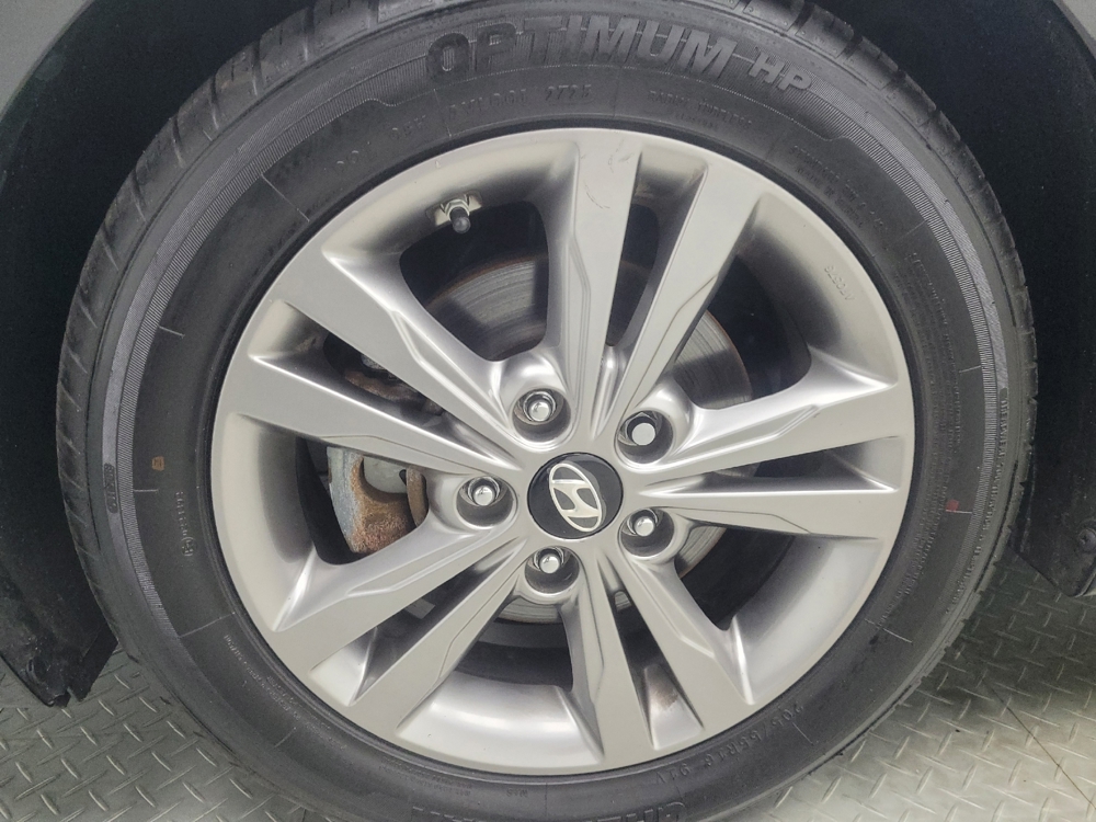 2018 Hyundai Elantra SEL - Photo 24