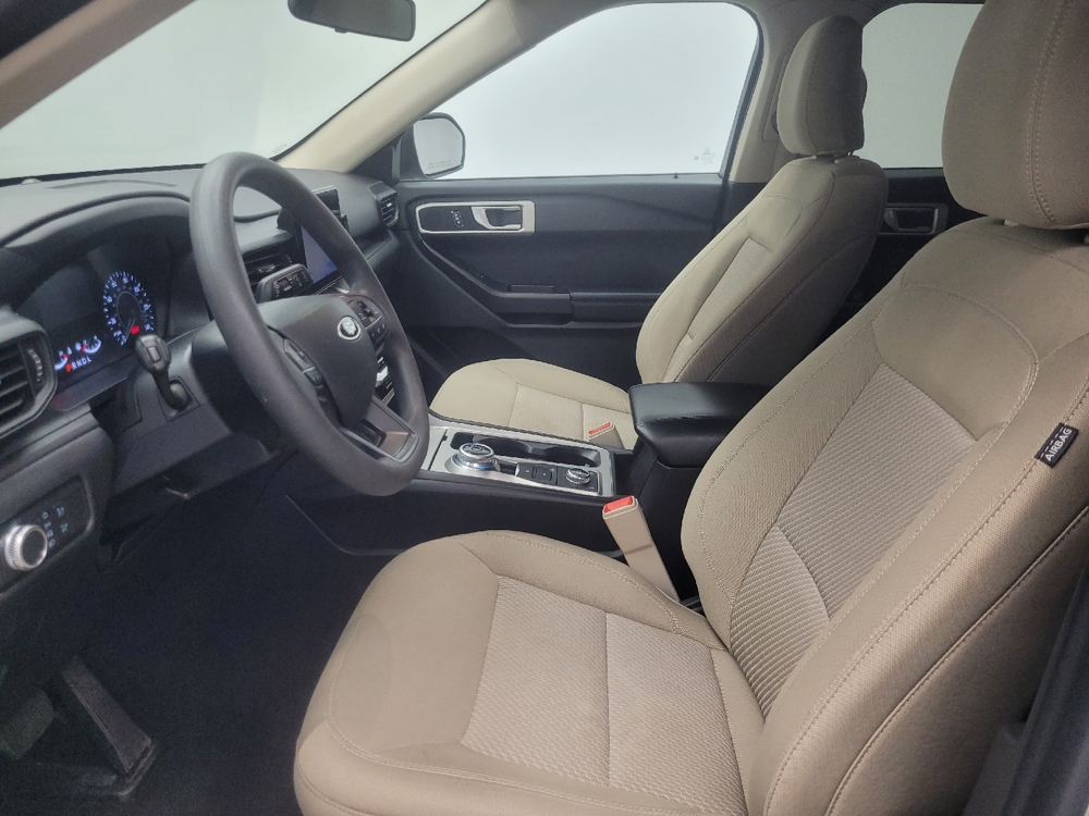 2022 Ford Explorer Base - Photo 13