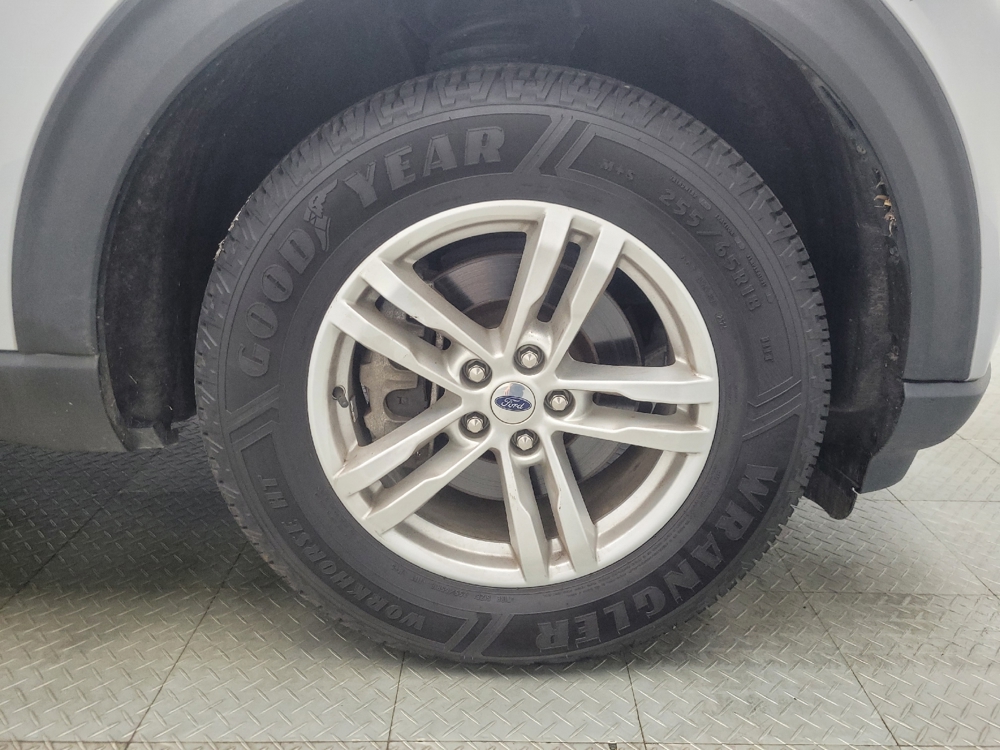 2022 Ford Explorer Base - Photo 24