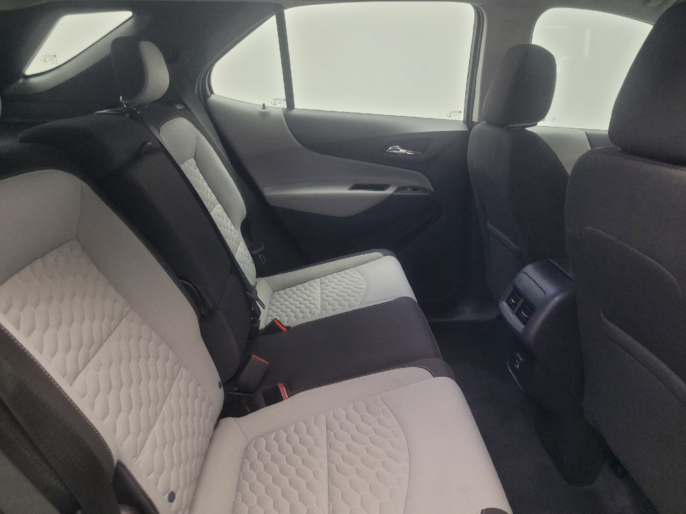 2020 Chevrolet Equinox LS - Photo 15
