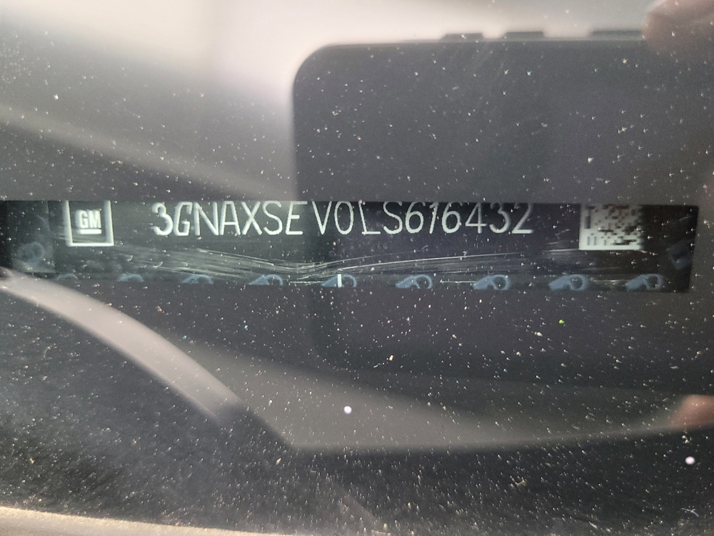 2020 Chevrolet Equinox LS - Photo 26