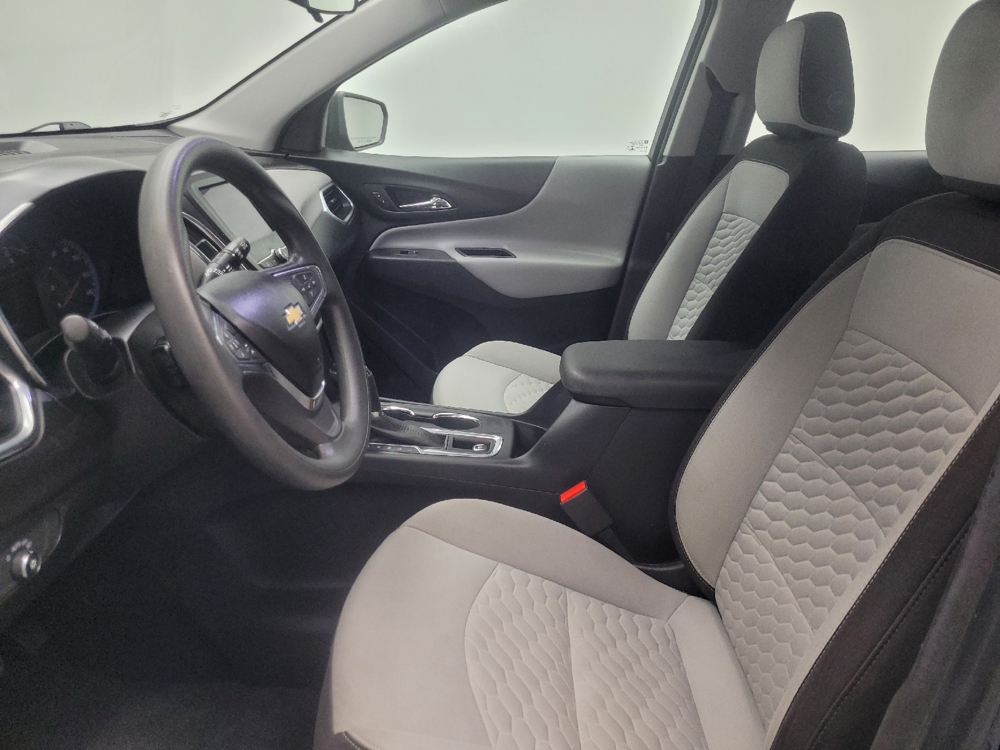 2020 Chevrolet Equinox LS - Photo 13