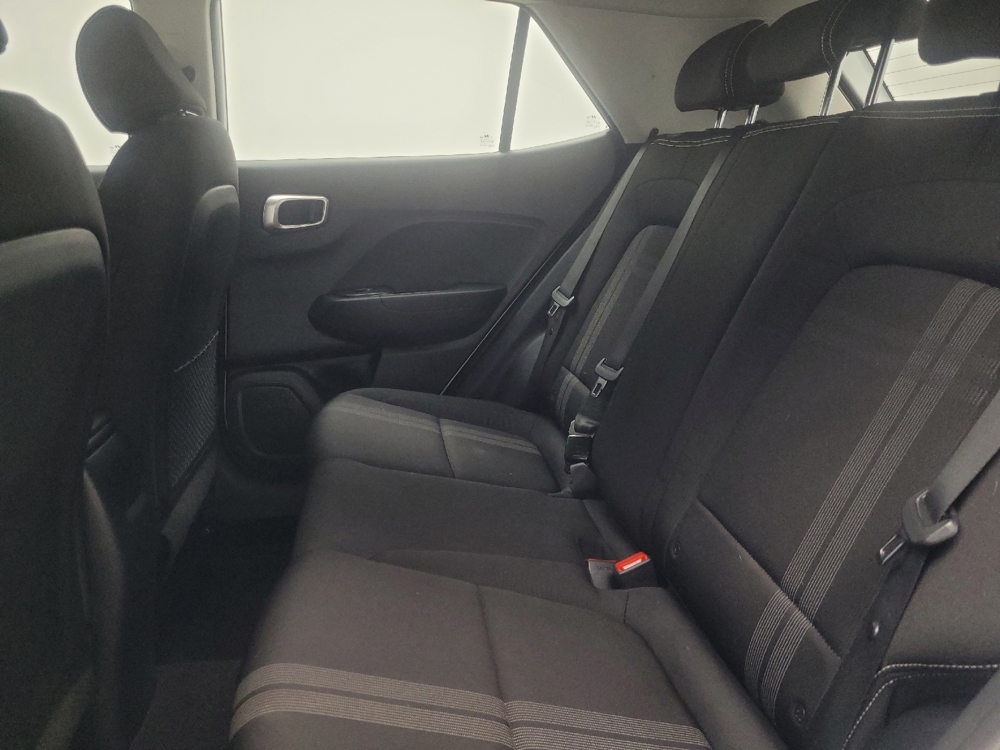 2022 Hyundai Venue SEL - Photo 14