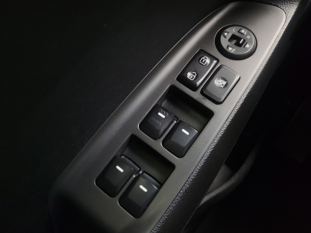 2017 Kia Forte LX - Photo 21