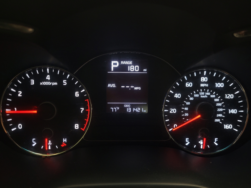 2017 Kia Forte LX - Photo 18