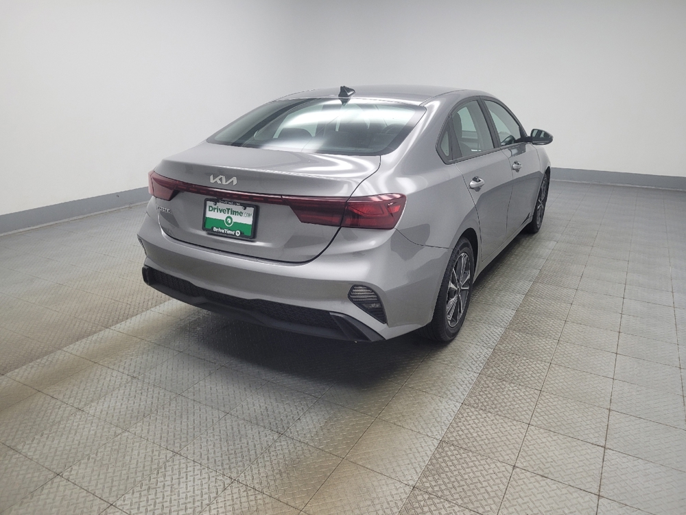 2024 Kia Forte LXS - Photo 7