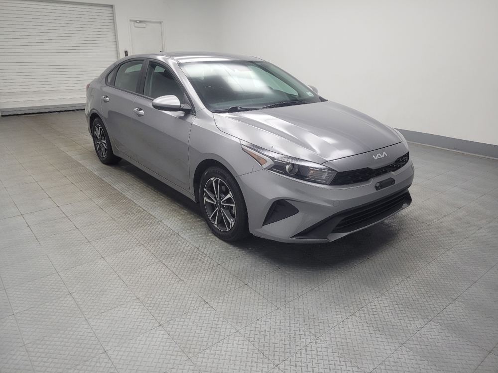 2024 Kia Forte LXS - Photo 9