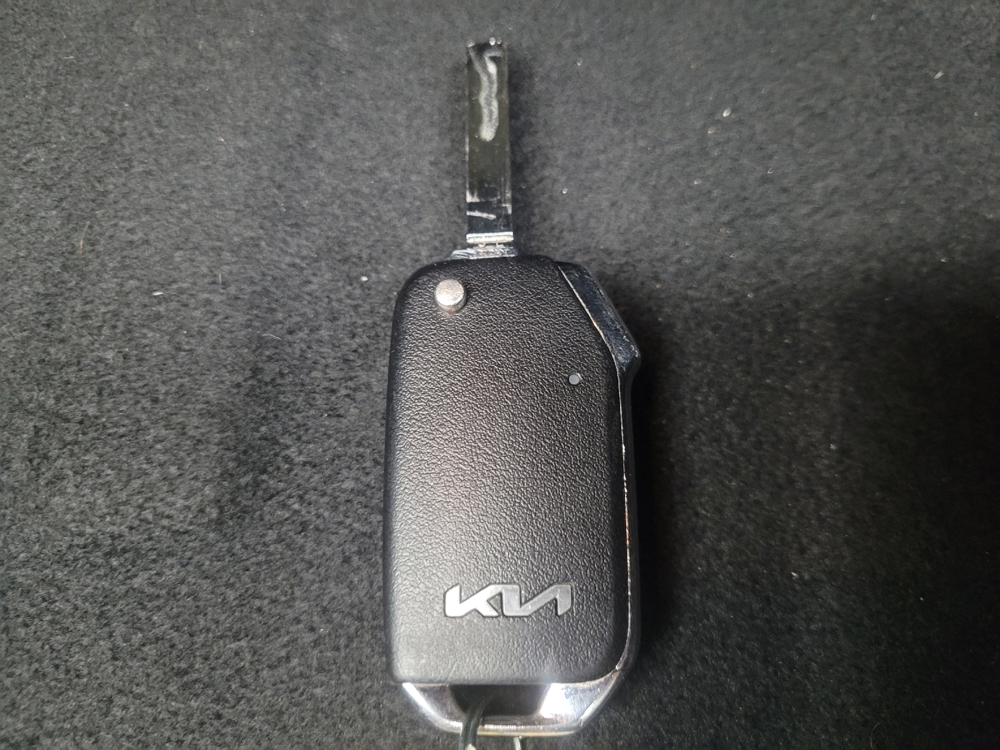 2024 Kia Forte LXS - Photo 25