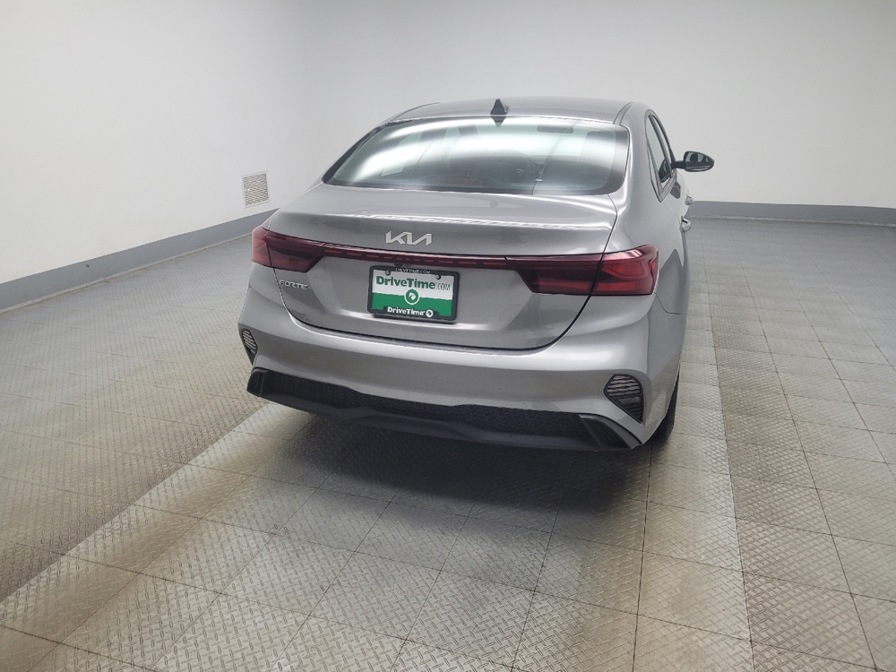 2024 Kia Forte LXS - Photo 6