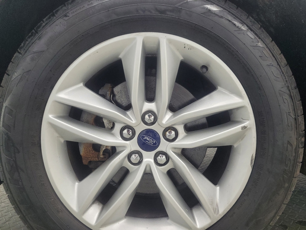 2017 Ford Edge SEL - Photo 24