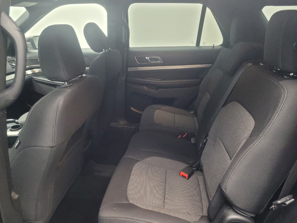2018 Ford Explorer XLT - Photo 14