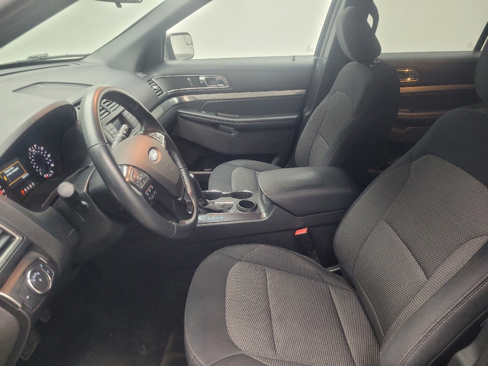 2018 Ford Explorer XLT - Photo 13