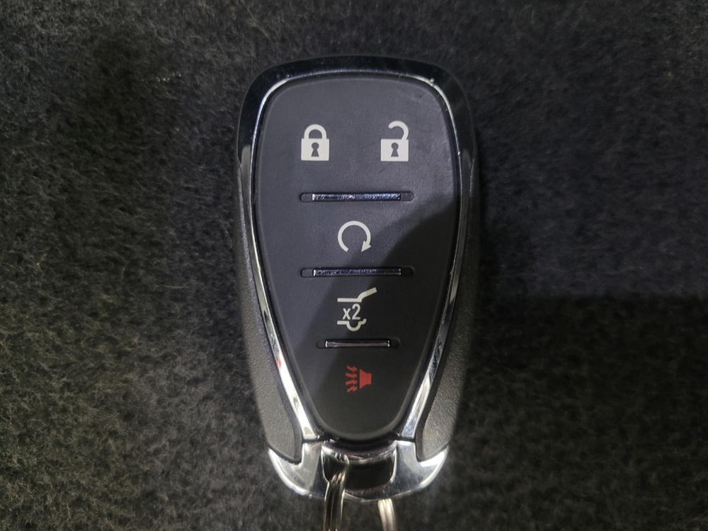 2024 Chevrolet Equinox LT - Photo 25