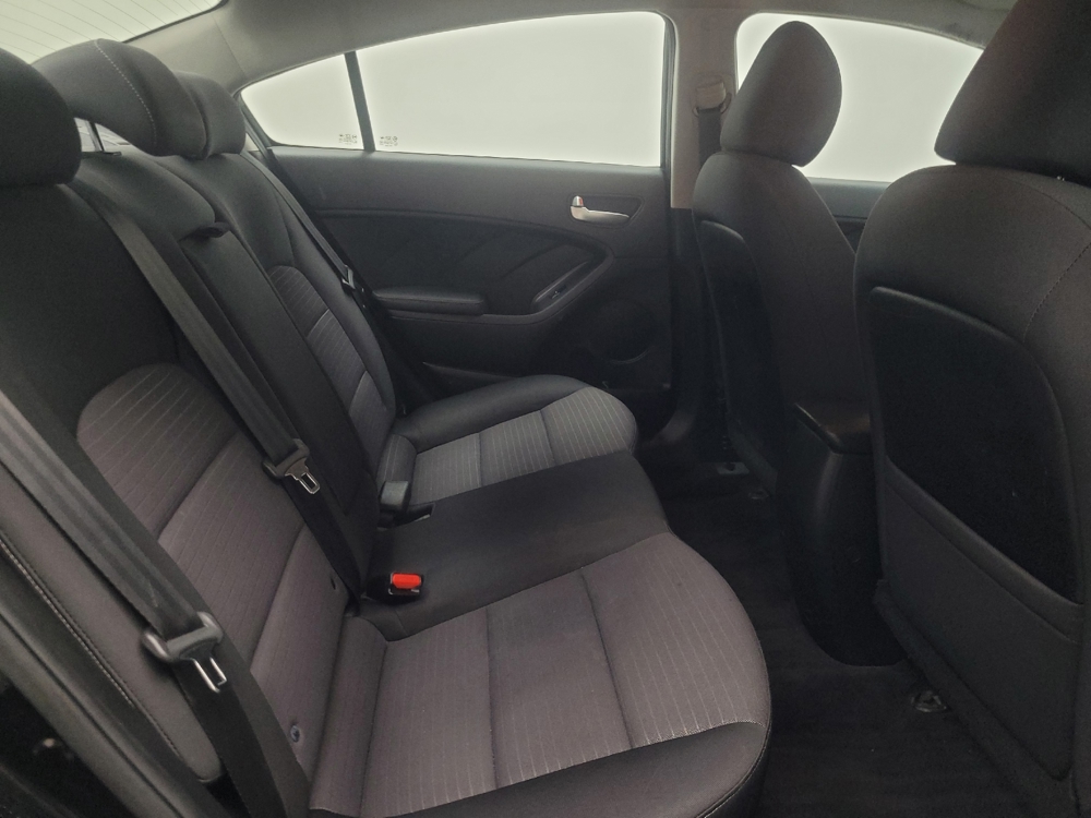 2018 Kia FORTE LX - Photo 15