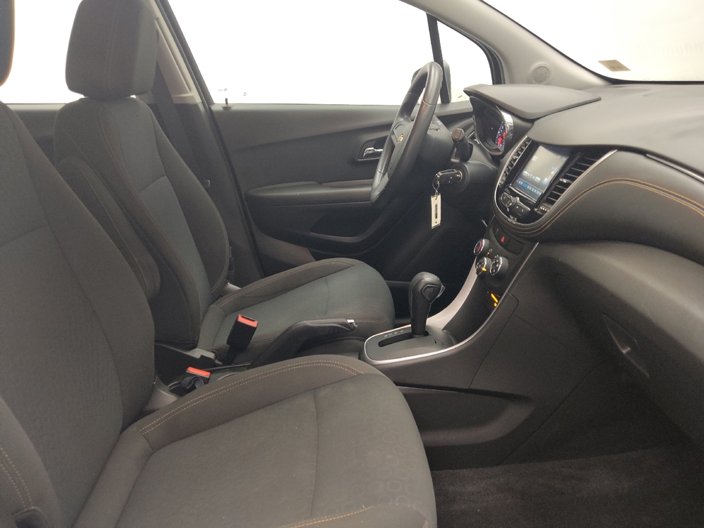 2017 Chevrolet Trax LS - Photo 16