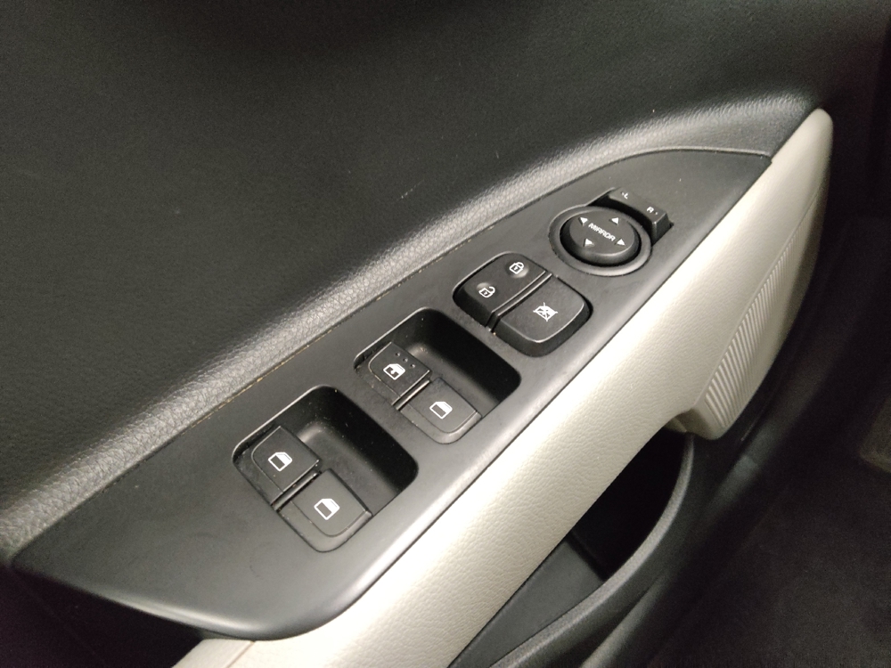 2021 Kia Rio S - Photo 21