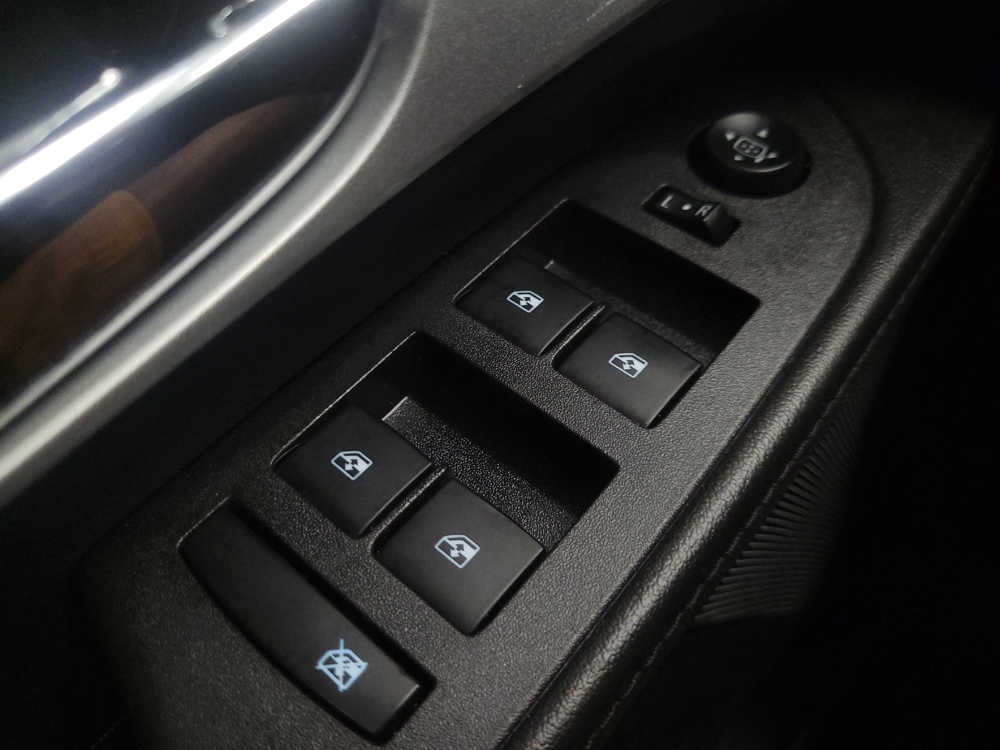2016 Chevrolet Equinox LS - Photo 21