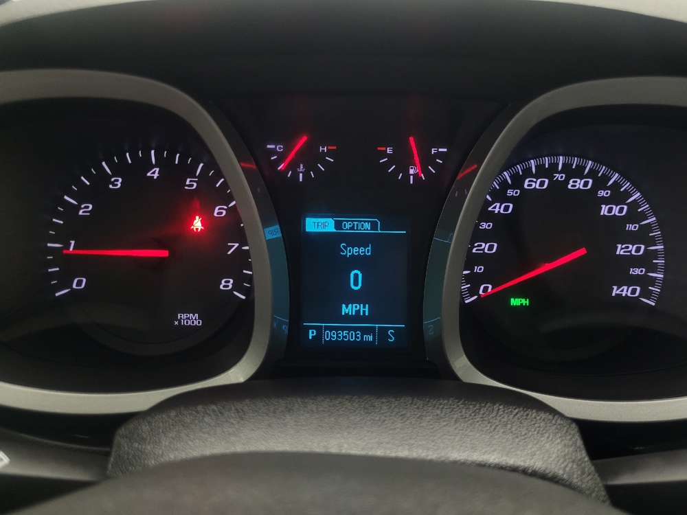 2016 Chevrolet Equinox LS - Photo 18