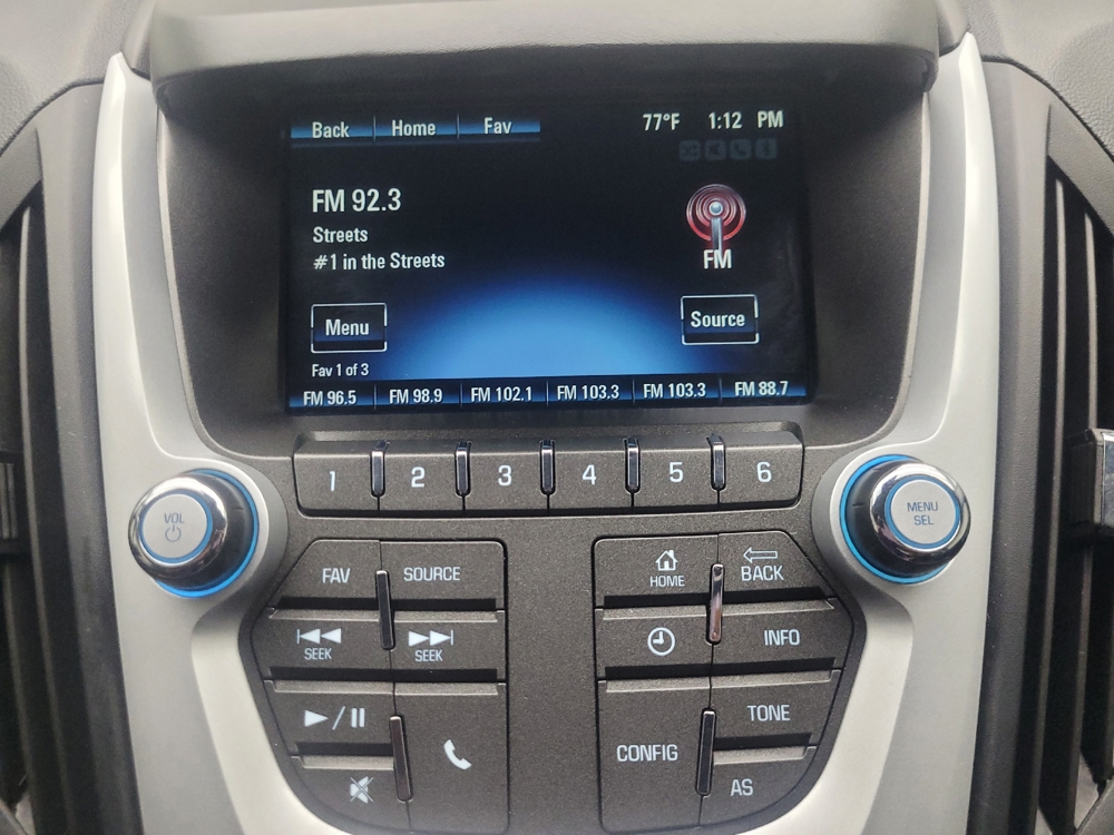2016 Chevrolet Equinox LS - Photo 19