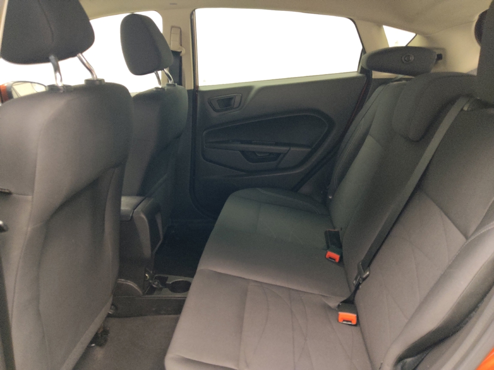 2018 Ford Fiesta SE - Photo 14