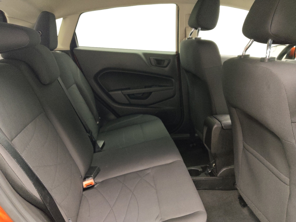 2018 Ford Fiesta SE - Photo 15