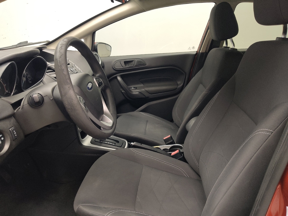 2018 Ford Fiesta SE - Photo 13