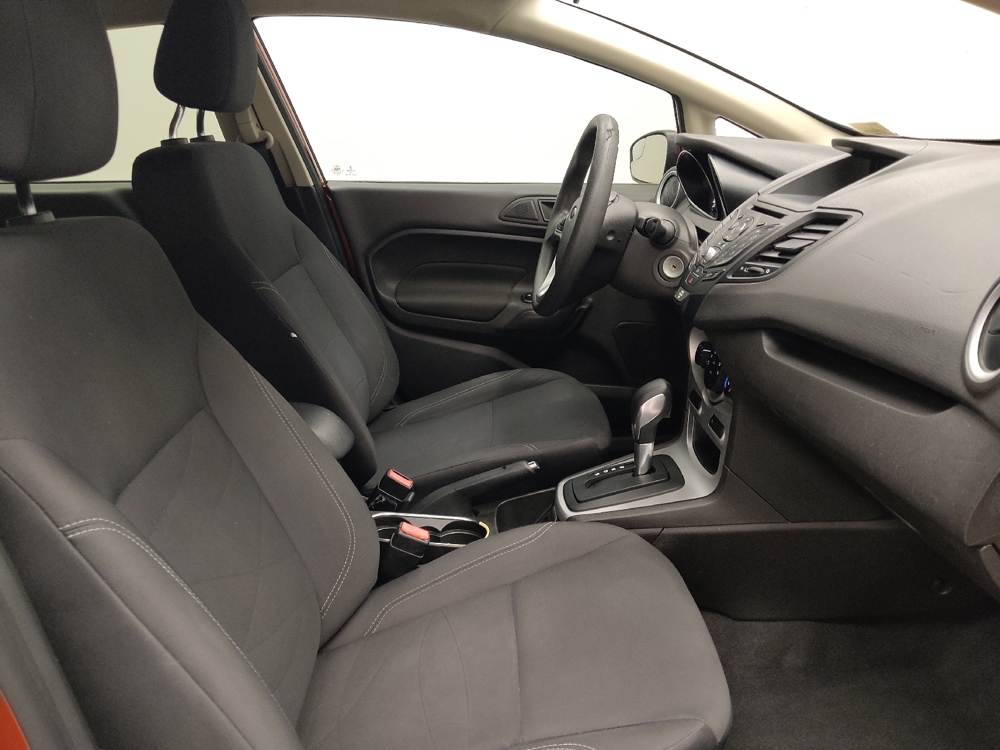 2018 Ford Fiesta SE - Photo 16