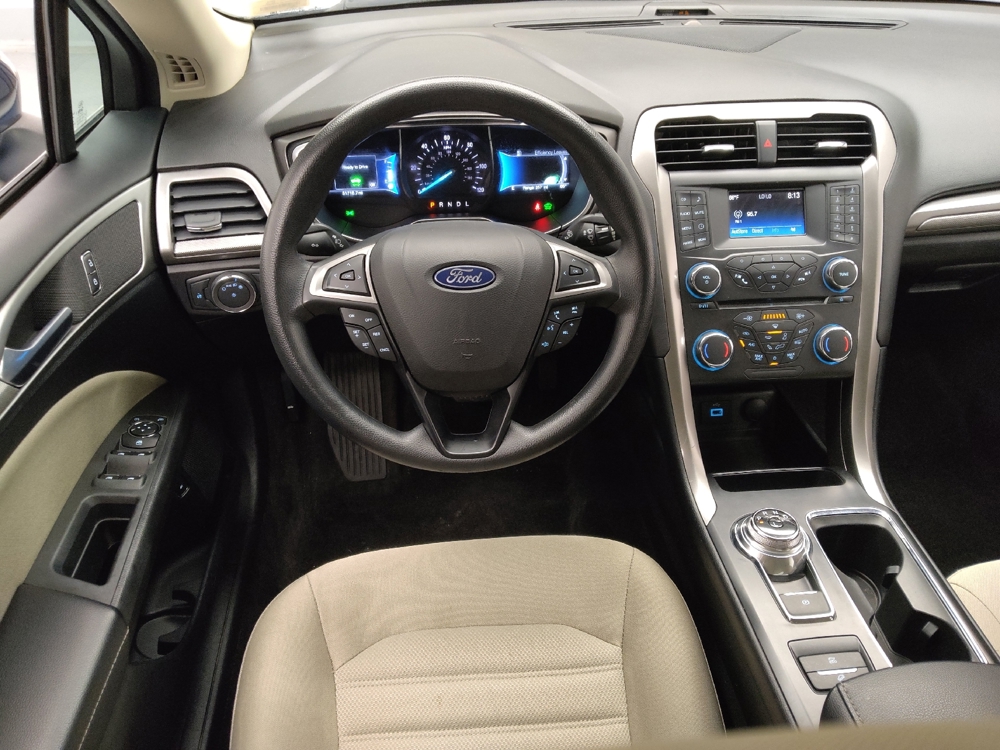 2018 Ford Fusion Hybrid S - Photo 17