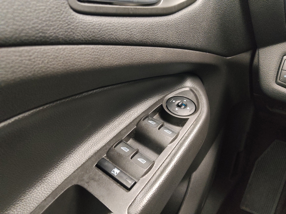 2018 Ford Escape SE - Photo 21